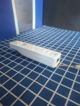 Wii MANDO ORIGINAL +FUNDA DE GOMA