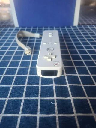 Wii MANDO ORIGINAL +FUNDA DE GOMA