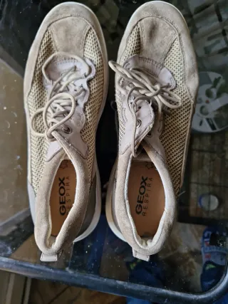 Zapatillas Geox Beige y Gris