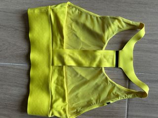 Sujetador deportivo Squat Wolf amarillo