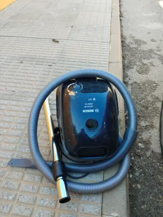 Aspiradora Bosch 2000W