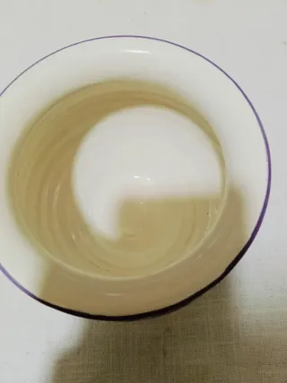 Vasetto decorato a mano con farfalle