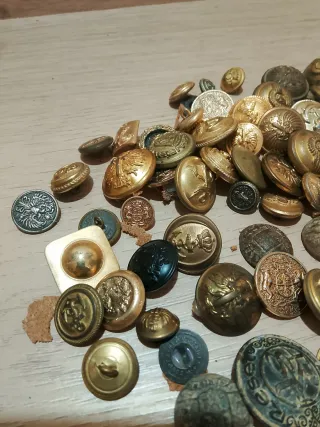 Colección Botones Militares Antiguos