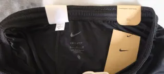Pantalón corto Atleti Nike M Mujer *NUEVO*