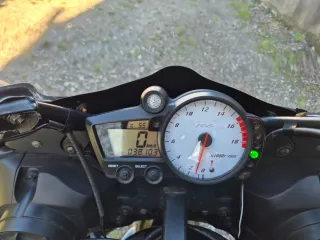 Yamaha R6