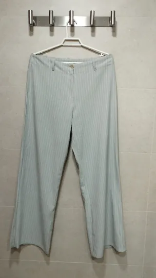 Dos pantalones anchos verano beige y gris