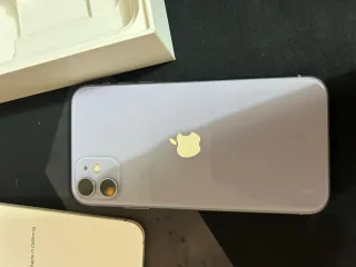iPhone 11 Morado