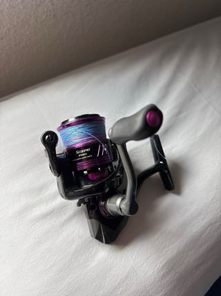 Caña de pescar y carrete