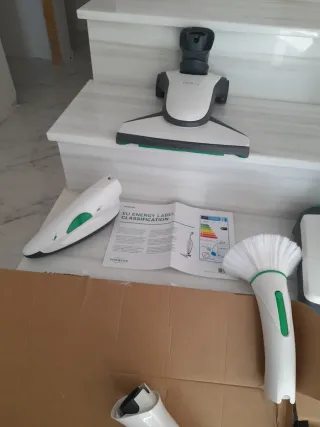 Vorwerk Kobold Aspirador y FriegaSuelos y Accesori