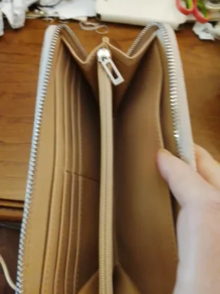 Portafoglio Guess donna beige