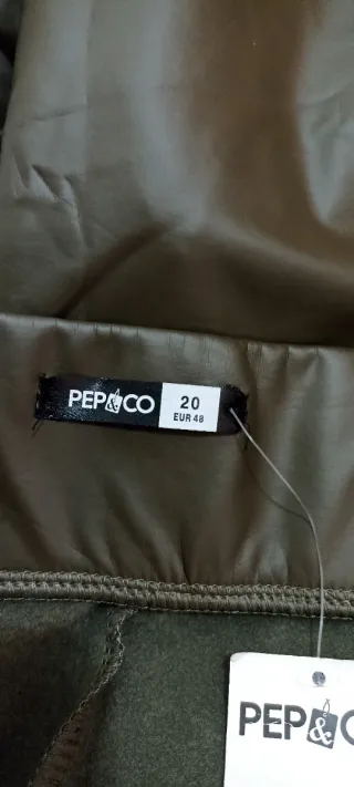 Pantaloni donna similpelle verde oliva