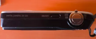 Cámara Casio Exilim EX-Z33 10.1 MP