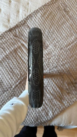 Pala de pádel Adidas Metalbone Carbon seminueva