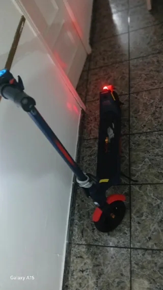 Patinete Eléctrico  redbull racing .10