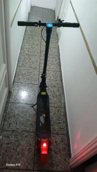 Patinete Eléctrico  redbull racing .10