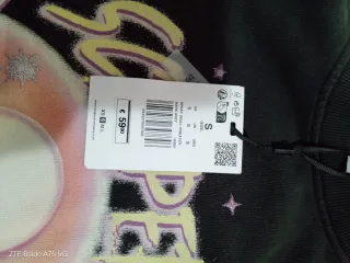 Sudadera Negra con Calavera y Alas Talla S