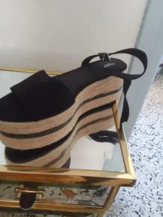 Sandalias de plataforma negras mujer