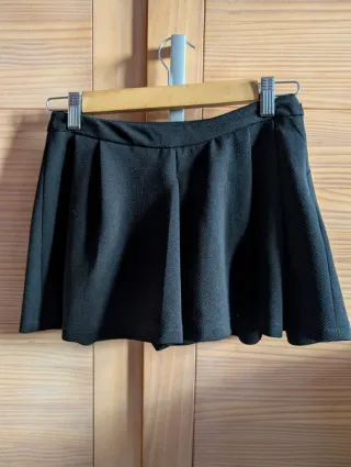 Minifalda-pantalón negra