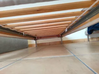 Somier tapizado beige