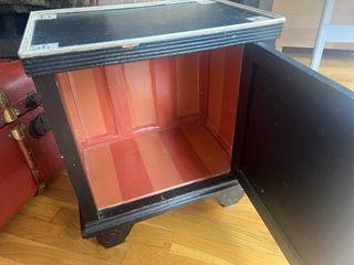 Mueble oriental de madera