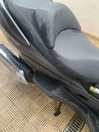 Suzuki Burgman 400cc 2016