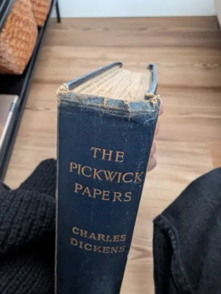 Libro vintage The Pickwick papers, Charles Dickens