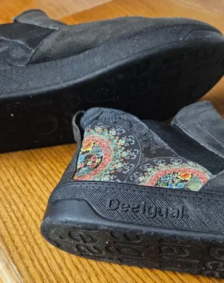 Stivaletti Desigual Tg. 38