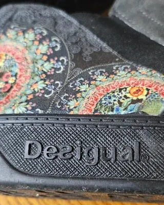 Stivaletti Desigual Tg. 38