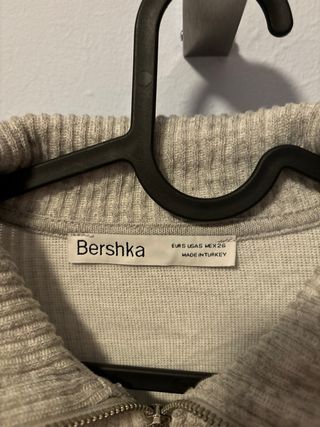 Jersey Bershka gris talla s