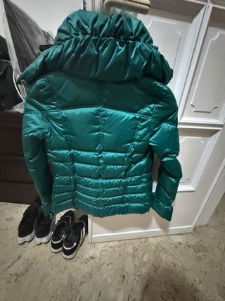 Piumino donna PHARD verde con pelliccia