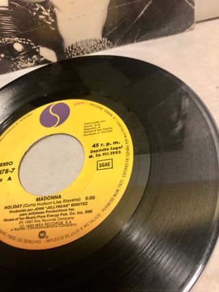 Madonna Holiday Single