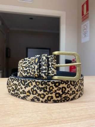 Cintura Leopardo Fibbia Dorata 105 cm