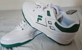 Zapatillas Fila Blancas y Verdes