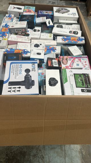 Palet de Electrónica y Accesorios