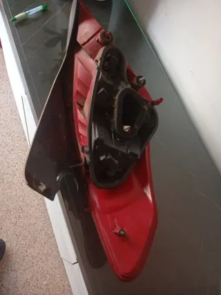 Piloto trasero derecho Peugeot 308