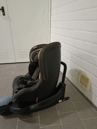 Silla de coche giratoria negra