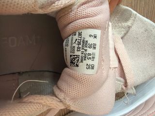 Zapatillas Puma Beige y Rosa