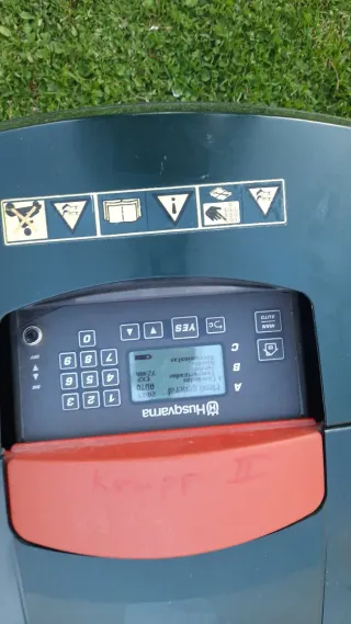 Husqvarna Automower 220 AC