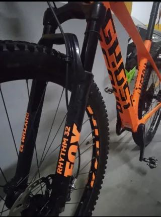 Bicicleta Ghost Lector 4.9 LC Naranja. 29" talla M