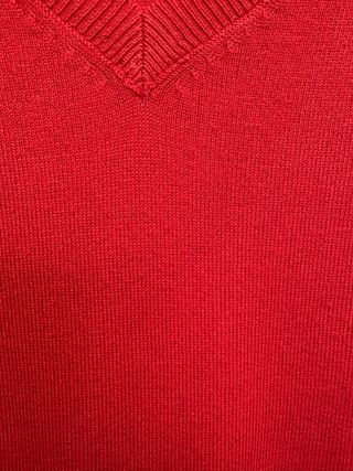 Jersey Lefties cuello pico rojo talla M