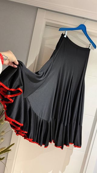 Falda flamenca ensayo negra  Largo 90 Cintura 38