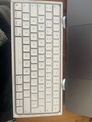 Teclado Apple Magic Keyboard Plata