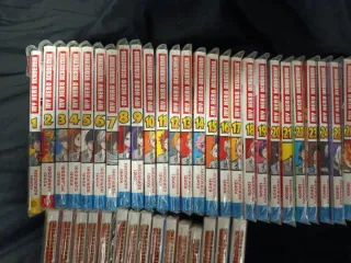 My hero academia completa + Vigilante (57 Tomos)