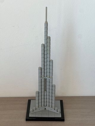 LEGO Arquitectura 21008 Burj Khalifa, version 2011