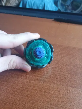 Beyblade X Leon Crest UX 3-85 Accel