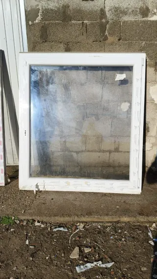 Ventana 136 x 148