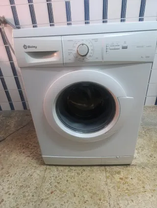 Lavadora Balay 6kg 1000rpm