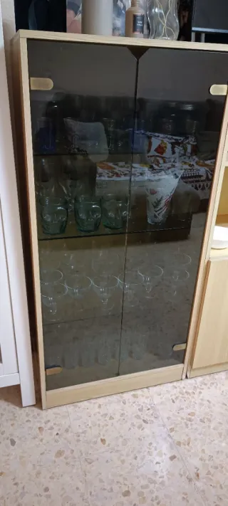 Mueble de salón de madera