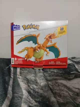 Figura Mega Construx Pokémon Charizard