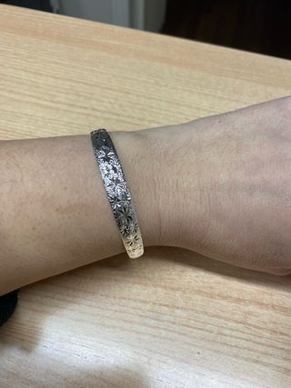 Bracciale in acciaio regolabile con stelle